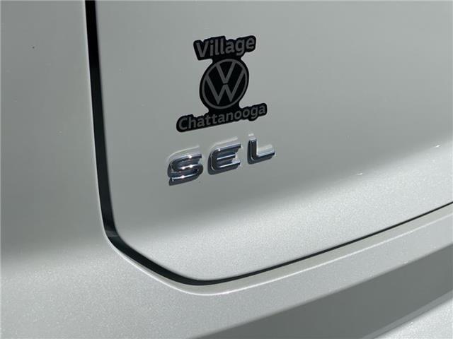 new 2025 Volkswagen Atlas Cross Sport car