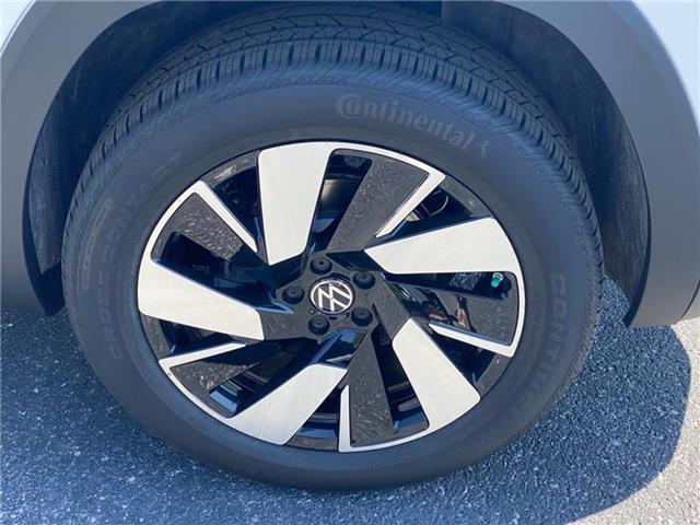 new 2025 Volkswagen Atlas Cross Sport car