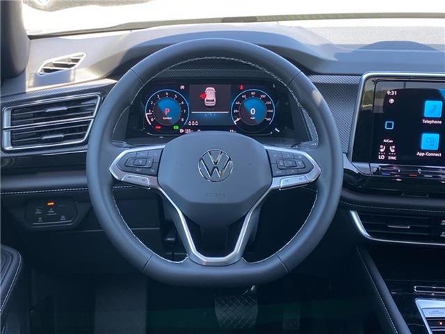 new 2025 Volkswagen Atlas Cross Sport car