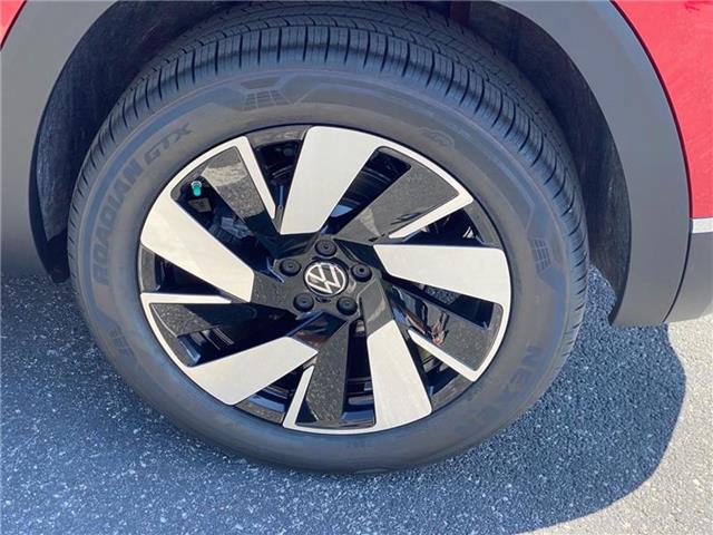 new 2025 Volkswagen Atlas Cross Sport car
