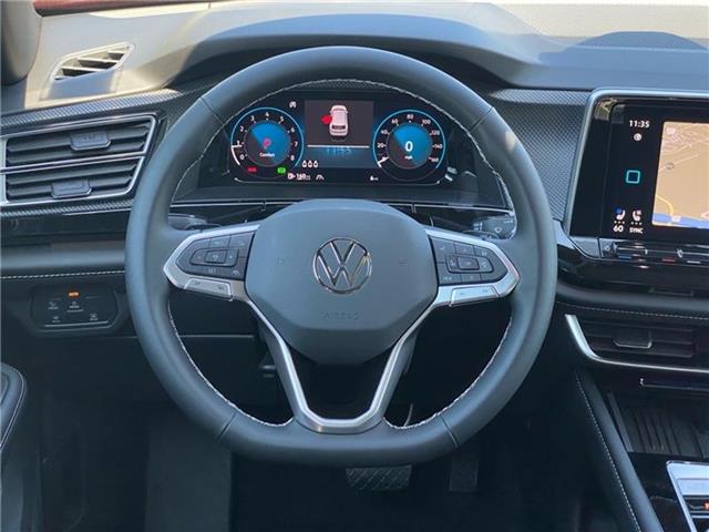 new 2025 Volkswagen Atlas Cross Sport car