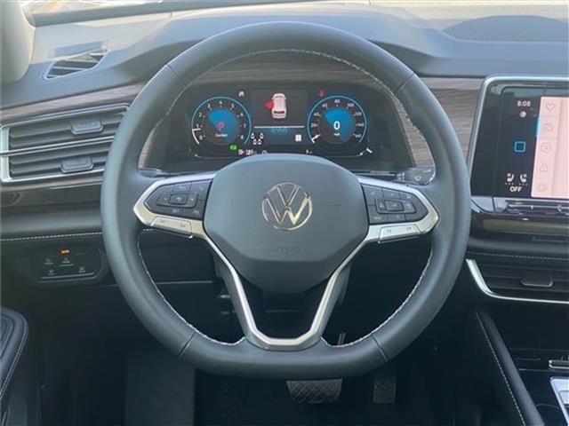 new 2025 Volkswagen Atlas car