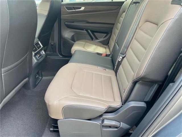 new 2025 Volkswagen Atlas car