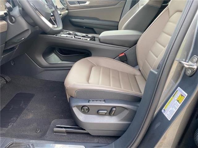 new 2025 Volkswagen Atlas car