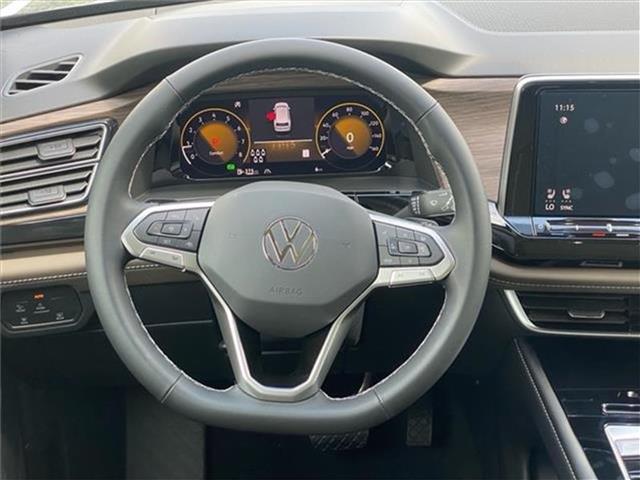 new 2025 Volkswagen Atlas car