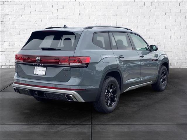 new 2025 Volkswagen Atlas car