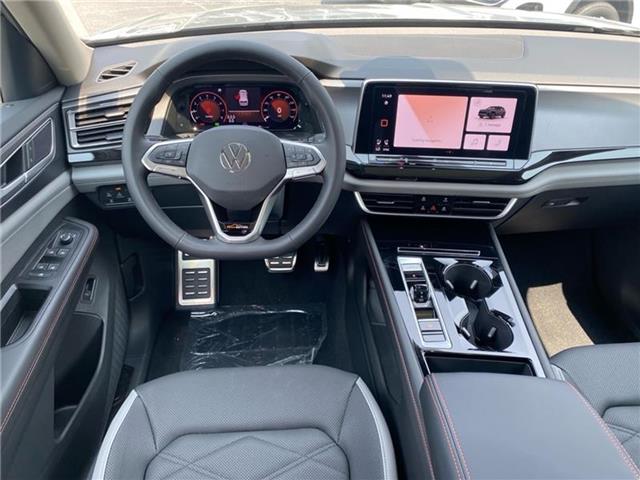 new 2025 Volkswagen Atlas car
