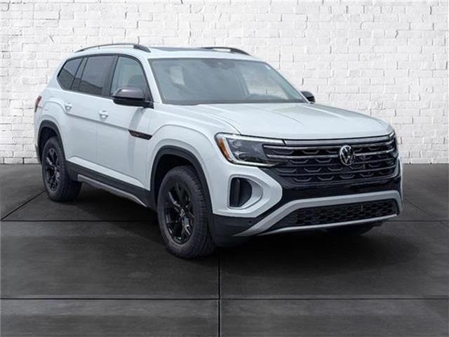 new 2025 Volkswagen Atlas car