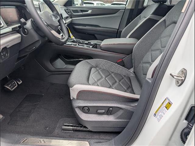 new 2025 Volkswagen Atlas car