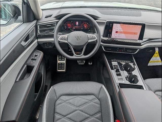 new 2025 Volkswagen Atlas car