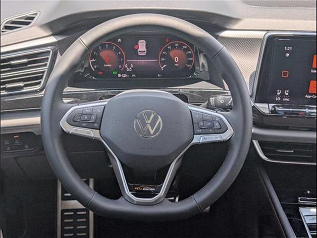 new 2025 Volkswagen Atlas car