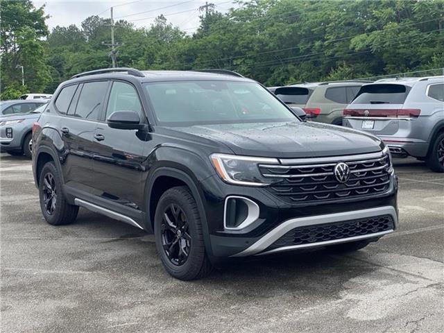 new 2025 Volkswagen Atlas car