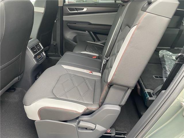 new 2025 Volkswagen Atlas car