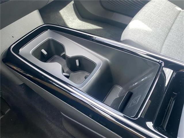 new 2025 Volkswagen ID.4 car