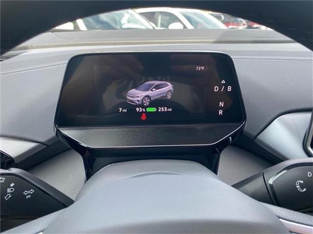 new 2025 Volkswagen ID.4 car