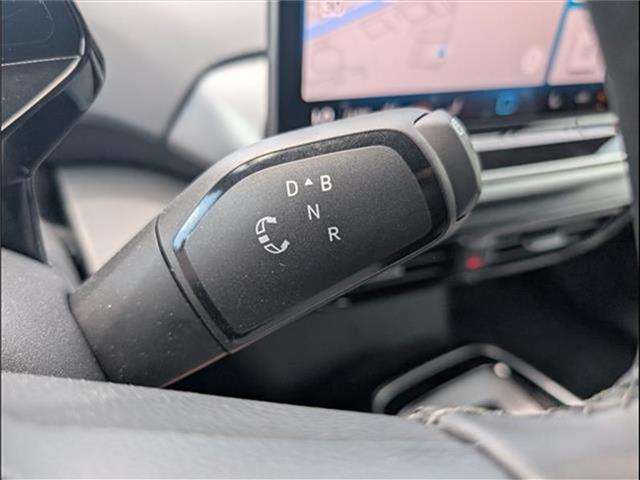 new 2025 Volkswagen ID.4 car