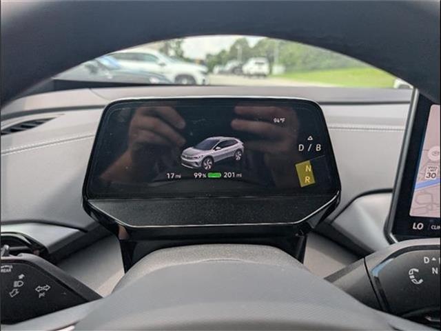 new 2025 Volkswagen ID.4 car