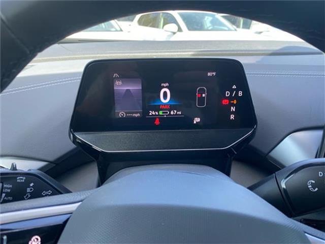 new 2025 Volkswagen ID.4 car