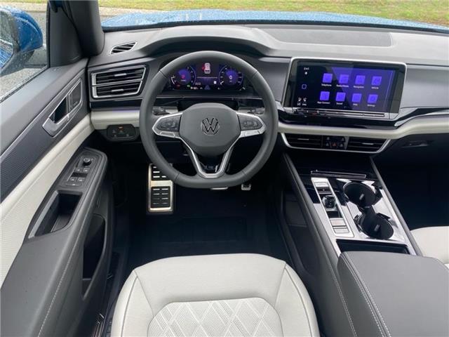 new 2025 Volkswagen Atlas Cross Sport car