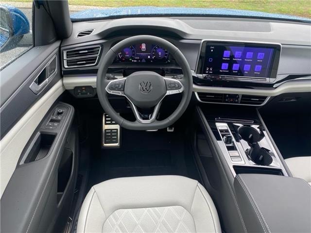 new 2025 Volkswagen Atlas Cross Sport car