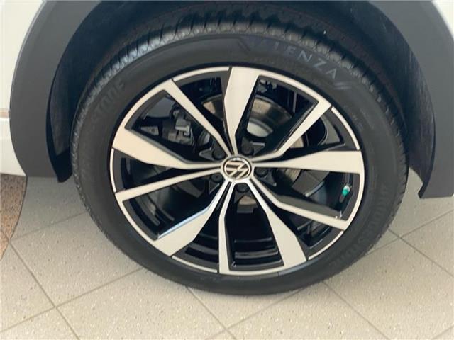 new 2025 Volkswagen Atlas Cross Sport car