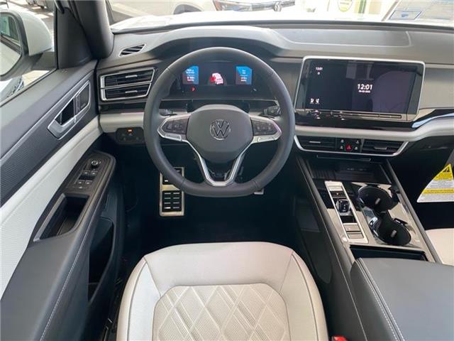 new 2025 Volkswagen Atlas Cross Sport car