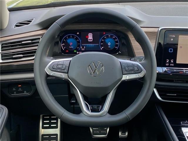 new 2025 Volkswagen Atlas car