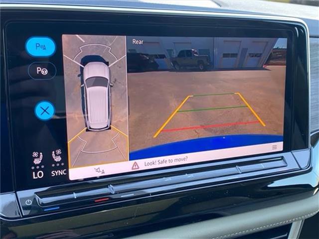 new 2025 Volkswagen Atlas car