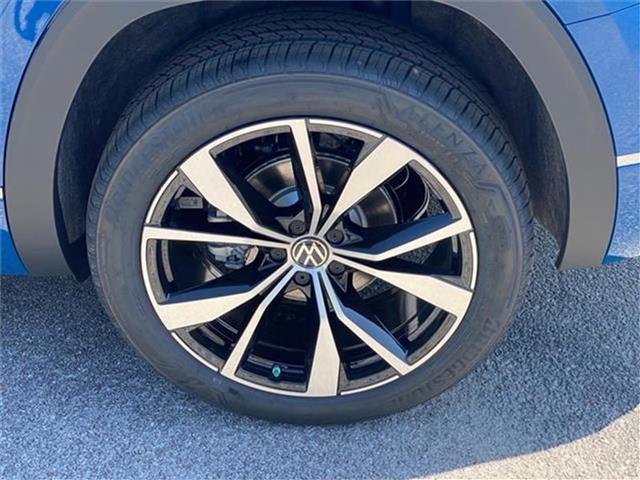 new 2025 Volkswagen Atlas car