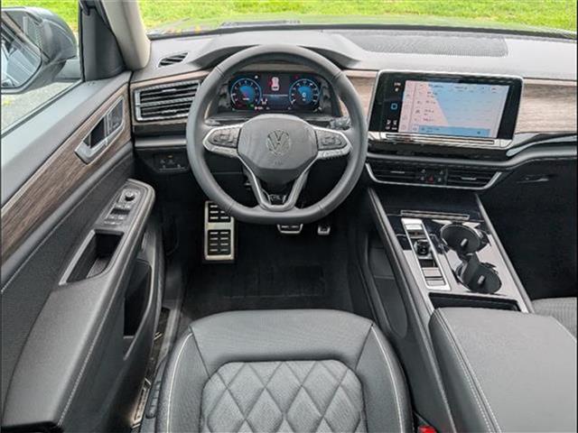new 2025 Volkswagen Atlas car
