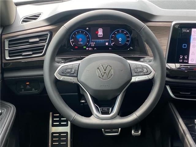 new 2025 Volkswagen Atlas car