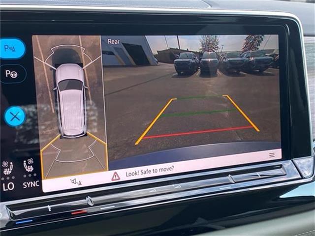 new 2025 Volkswagen Atlas car