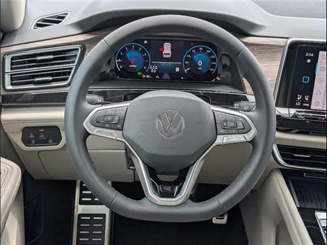 new 2025 Volkswagen Atlas car