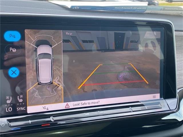 new 2025 Volkswagen Atlas car