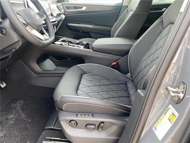 new 2025 Volkswagen Atlas car