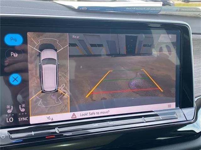 new 2025 Volkswagen Atlas car