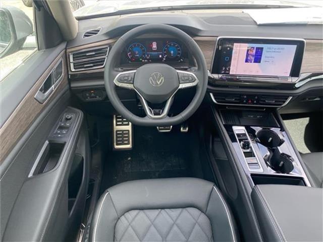 new 2025 Volkswagen Atlas car