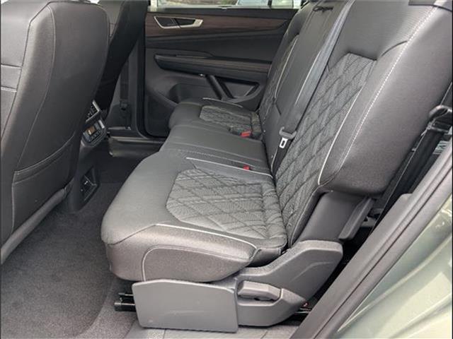 new 2025 Volkswagen Atlas car