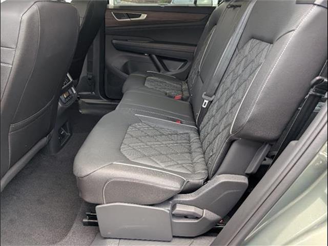 new 2025 Volkswagen Atlas car
