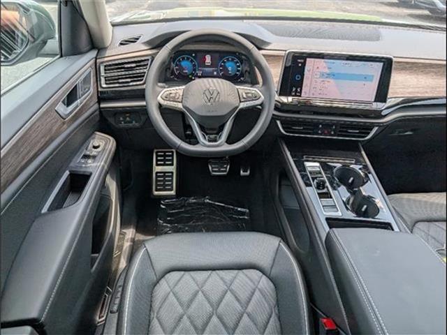 new 2025 Volkswagen Atlas car