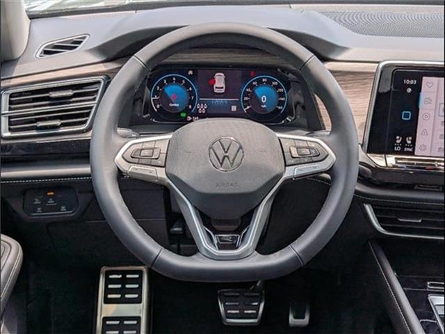 new 2025 Volkswagen Atlas car