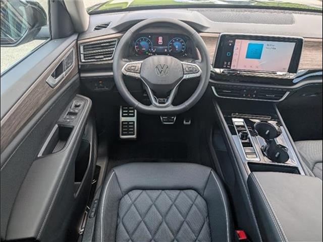 new 2025 Volkswagen Atlas car