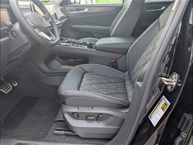 new 2025 Volkswagen Atlas car