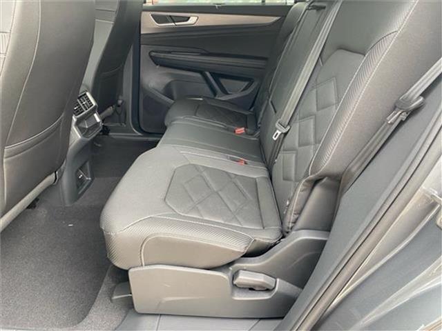 new 2025 Volkswagen Atlas Cross Sport car