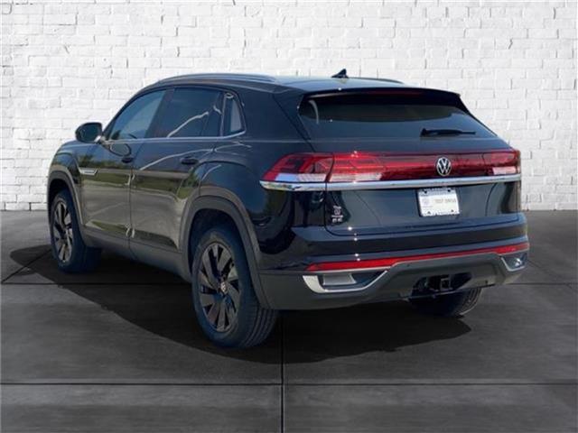new 2025 Volkswagen Atlas Cross Sport car