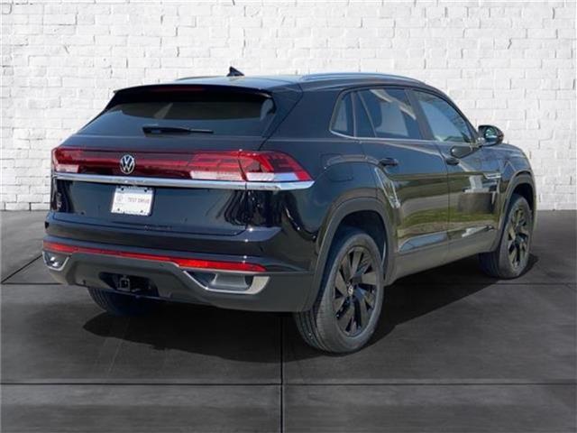 new 2025 Volkswagen Atlas Cross Sport car