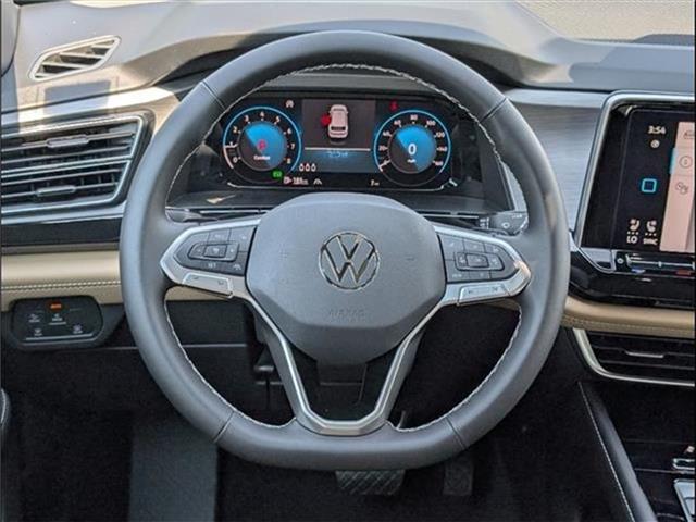 new 2025 Volkswagen Atlas Cross Sport car