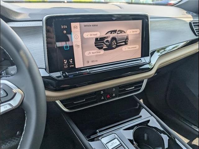 new 2025 Volkswagen Atlas Cross Sport car