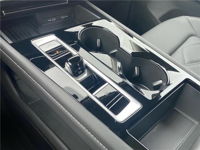 new 2025 Volkswagen Atlas car