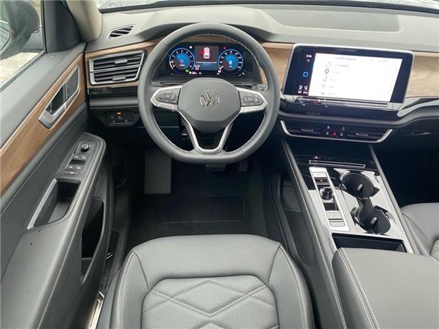 new 2025 Volkswagen Atlas car